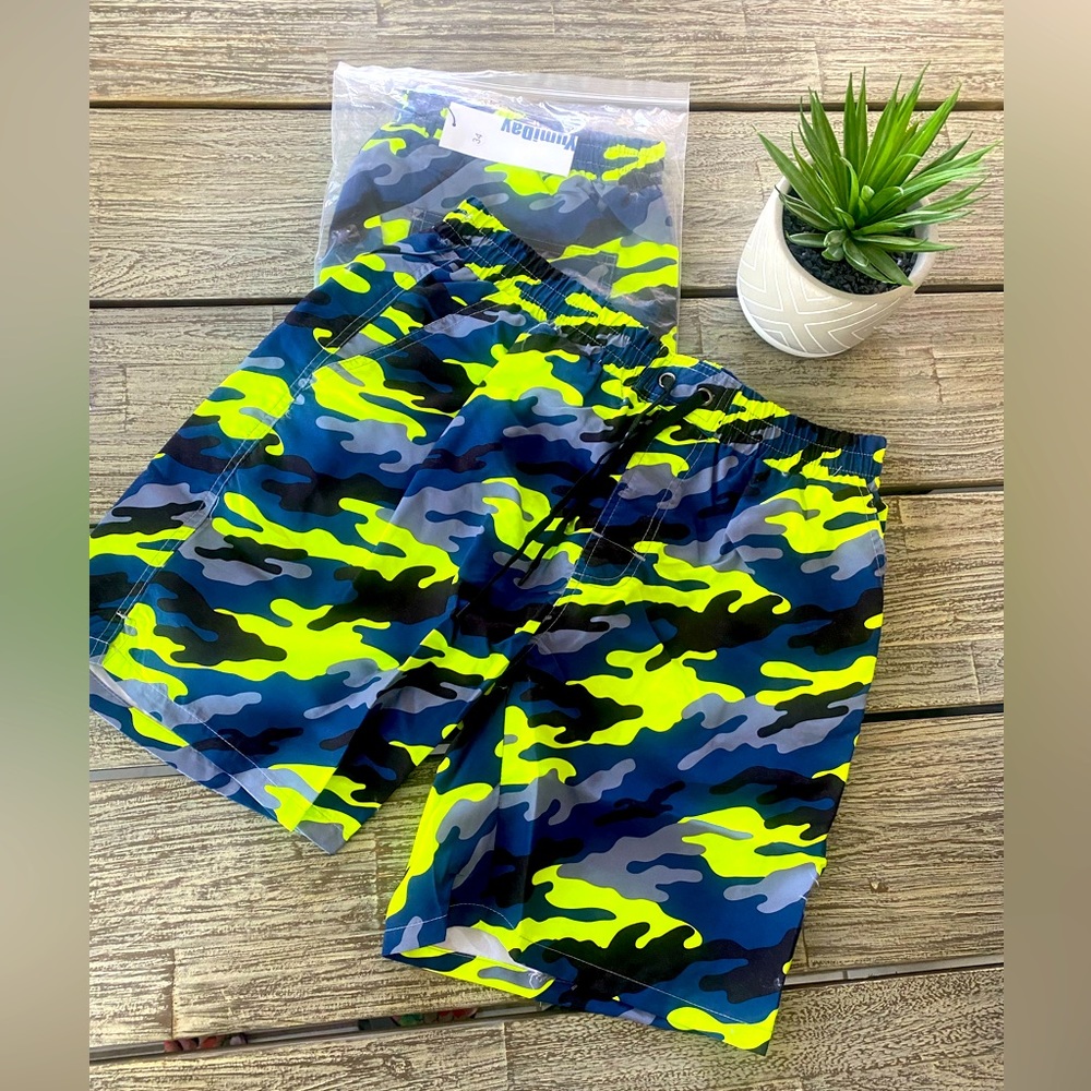 Men’s Swim Trunks/Board Shorts, Camouflage Blue & Yellow, Sz 30